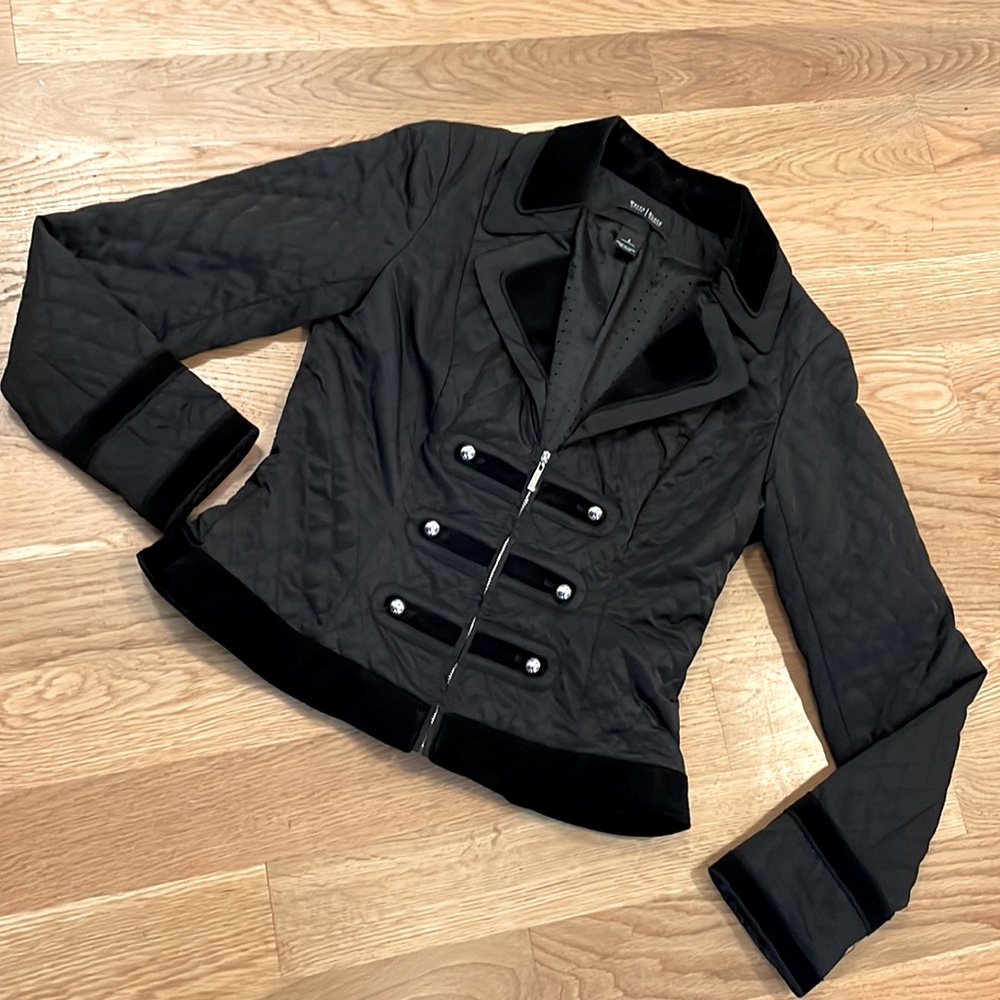 White House Black Market Military Style Velvet Quilted Jacket Size 2 EUC